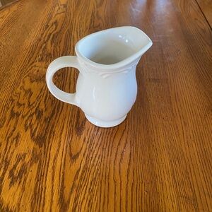 White Ceramic Creamer Pitcher - Classic Home Coffee & Tea Accessory